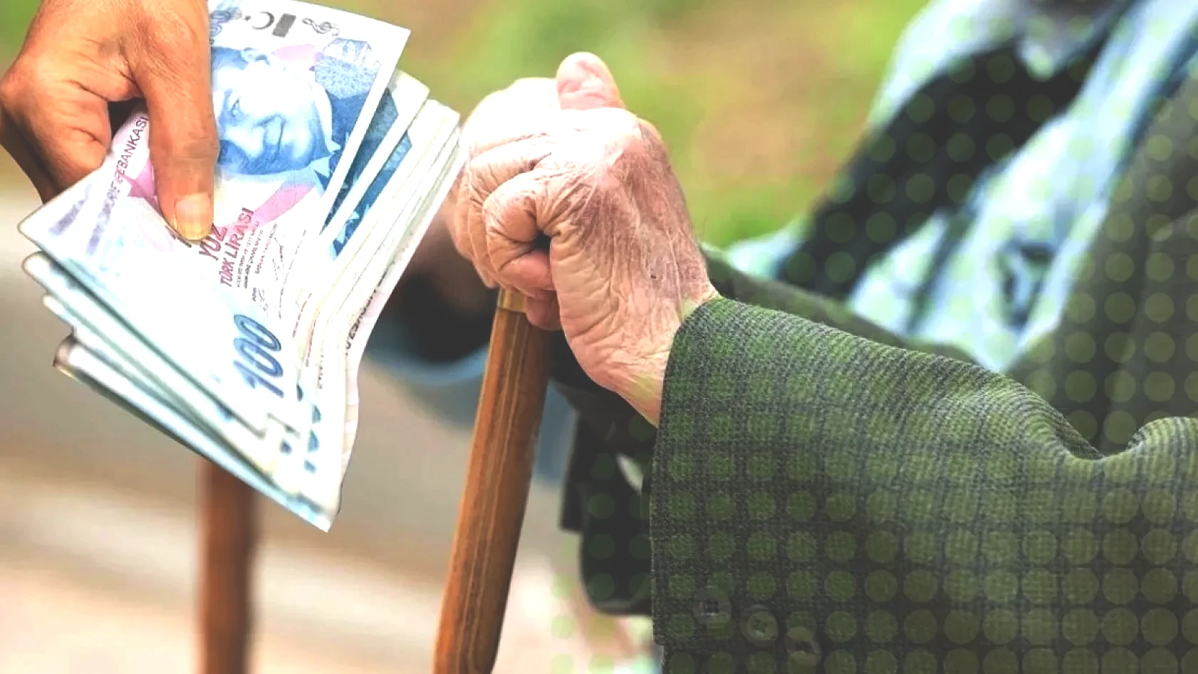 Emekliye Temmuz Zammı İçin İlk Rakamlar Telaffuz Edildi! 'Yüzde 12 ile 15 Arası Bir Artış Kapıda'